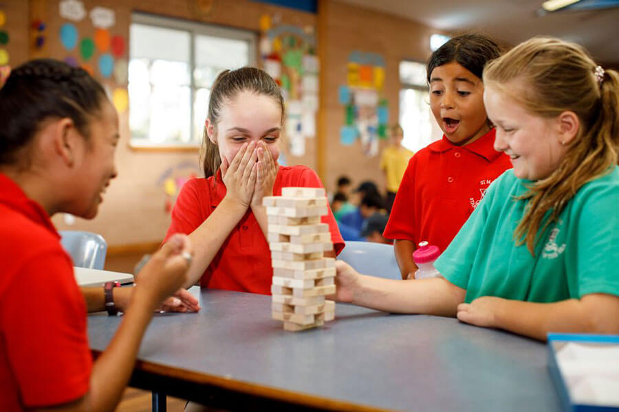 بازی یکی از روش های تقویت مهارت تصمیم گیری